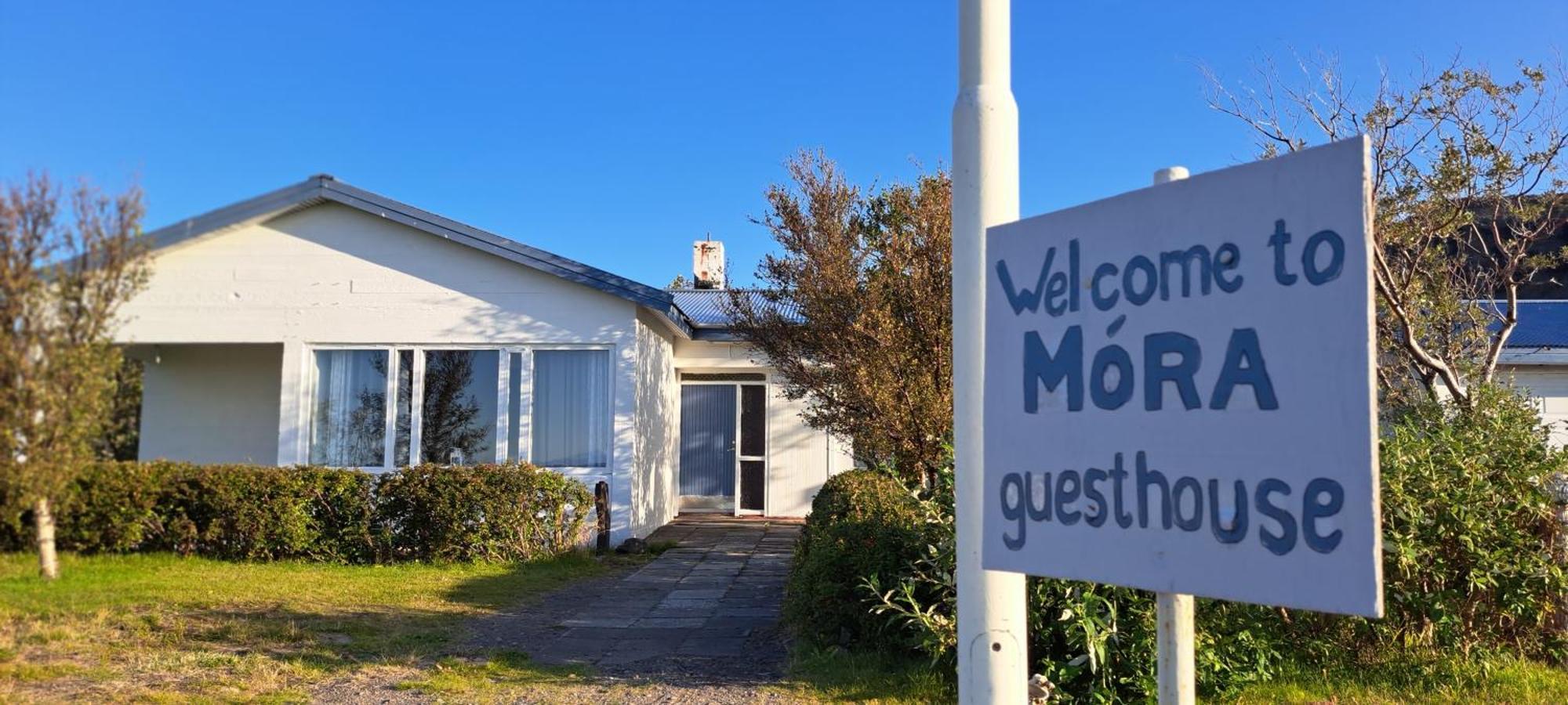 Mora Guesthouse ハギ エクステリア 写真